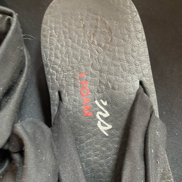 Sandals Bundle - Picture 4 of 5